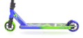 Hulajnoga_Madd_Carve_Elite_blue_green_podest.jpg