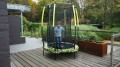 trampolina Tiggy 140cm czarno-zielona_plener1.jpg