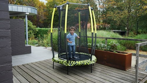 trampolina Tiggy 140cm czarno-zielona_plener1.jpg