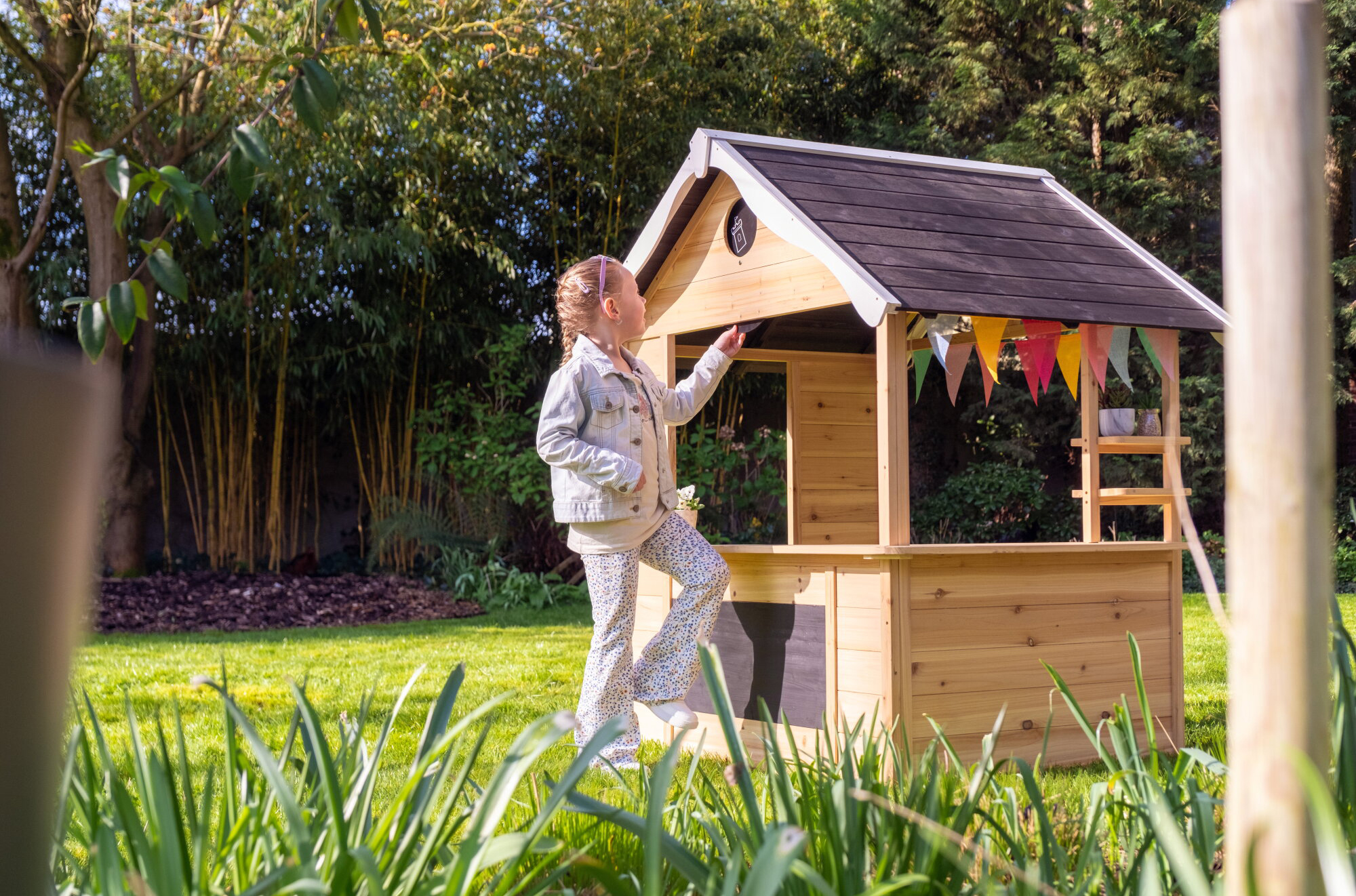 drewniany domek dla dzieci exit Hika